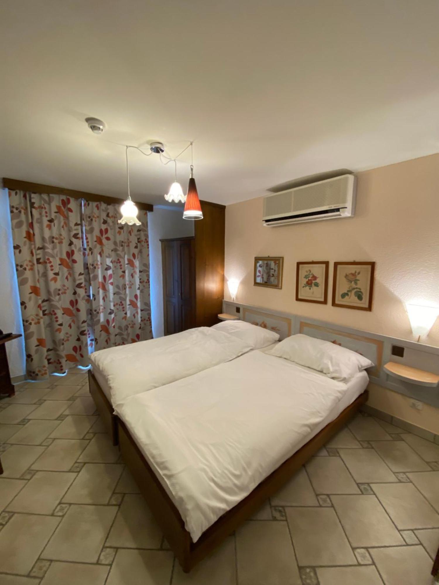 Hotel Antico Intragna Exterior foto